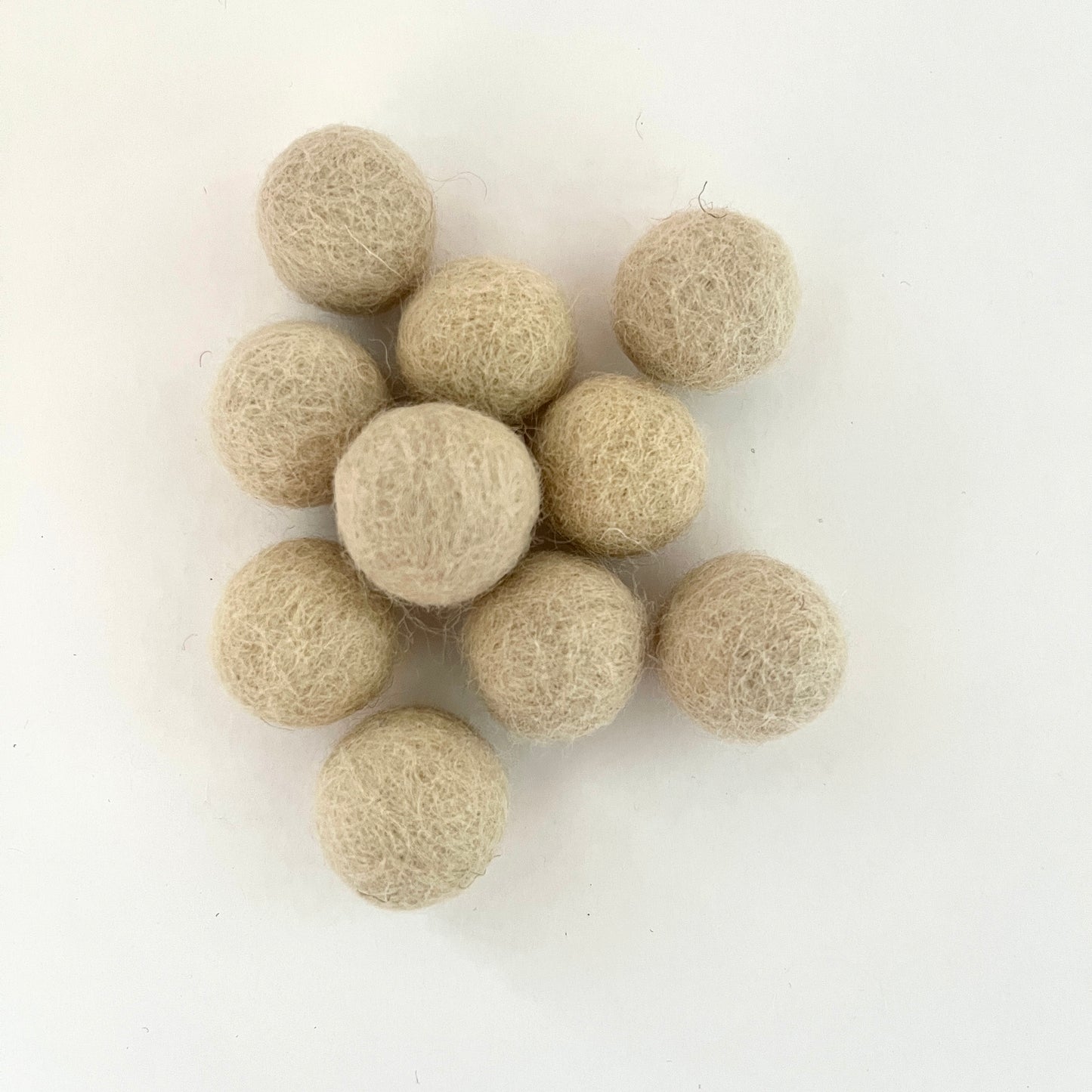 2cm Felt Ball