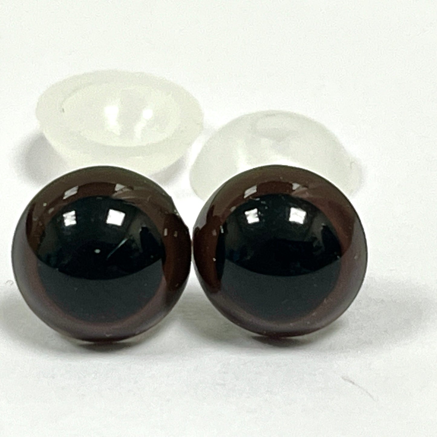 8mm BROWN Safety Eyes | EN71, REACH & Annex II compliant