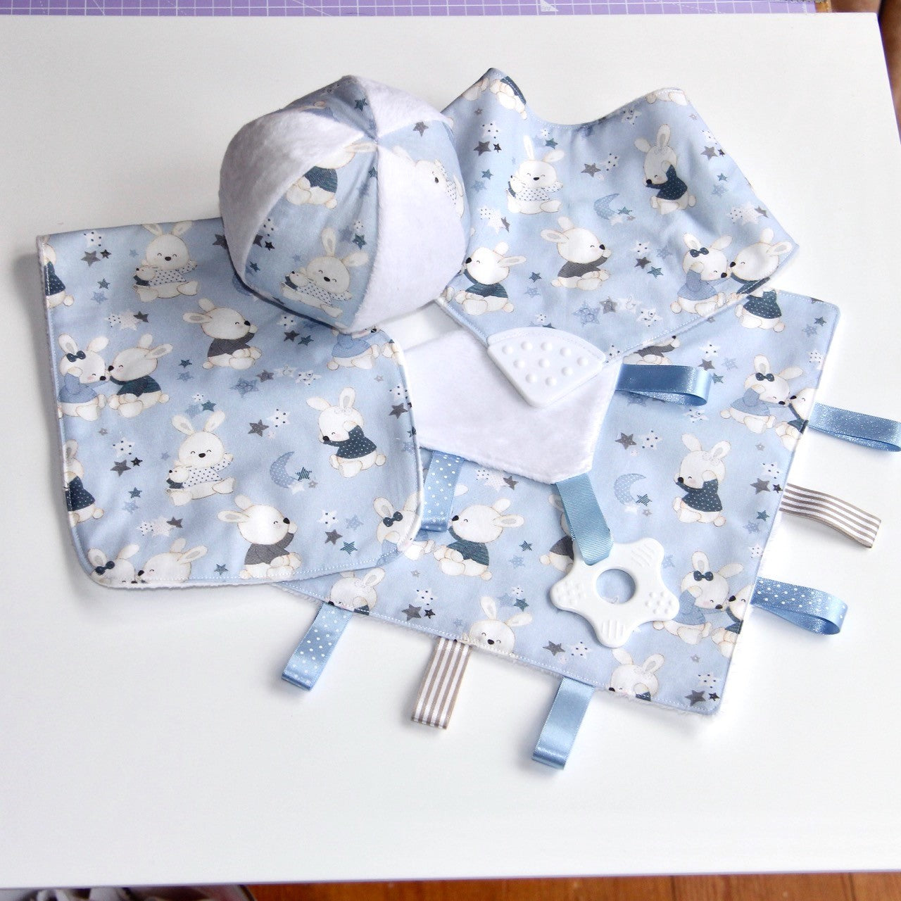 Tactile Treasures 4 piece Baby Set Pattern