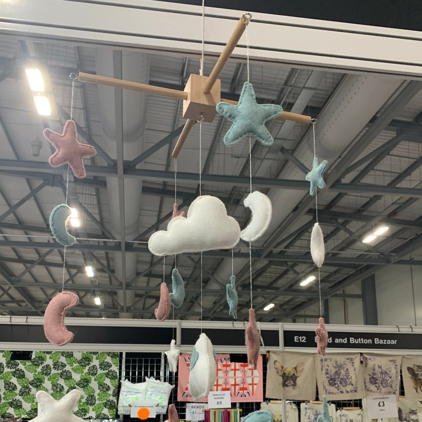 Mobile Frames - Square Centre