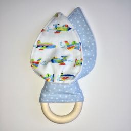 Wooden Rabbit Ears Sewing Kit