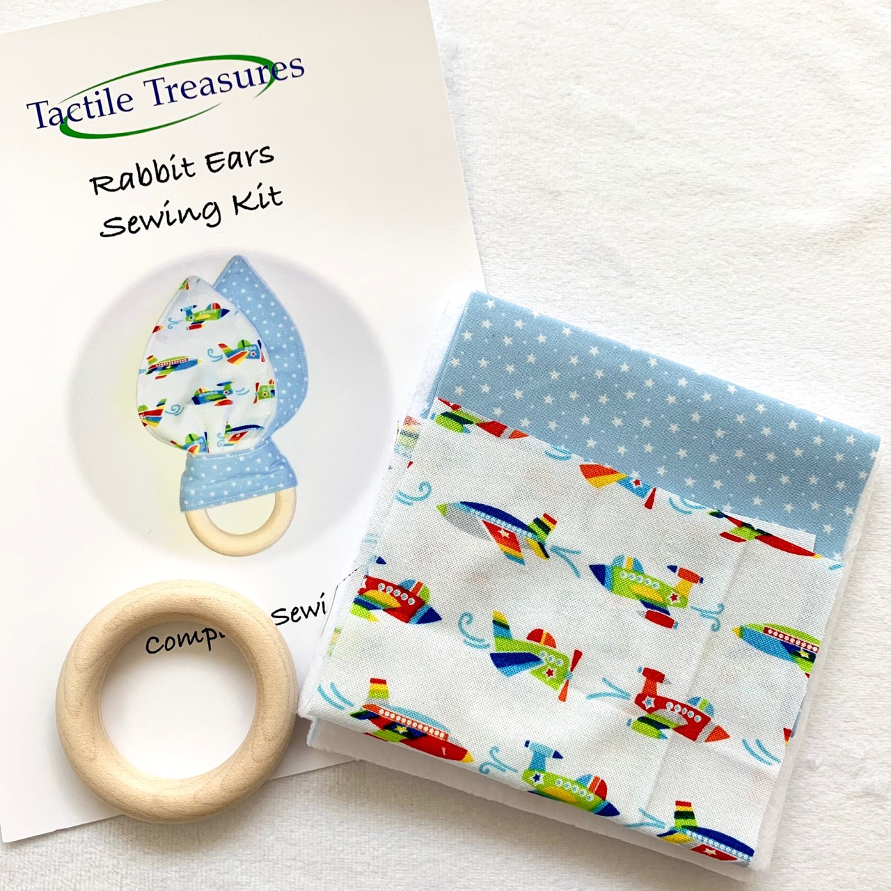Wooden Rabbit Ears Sewing Kit