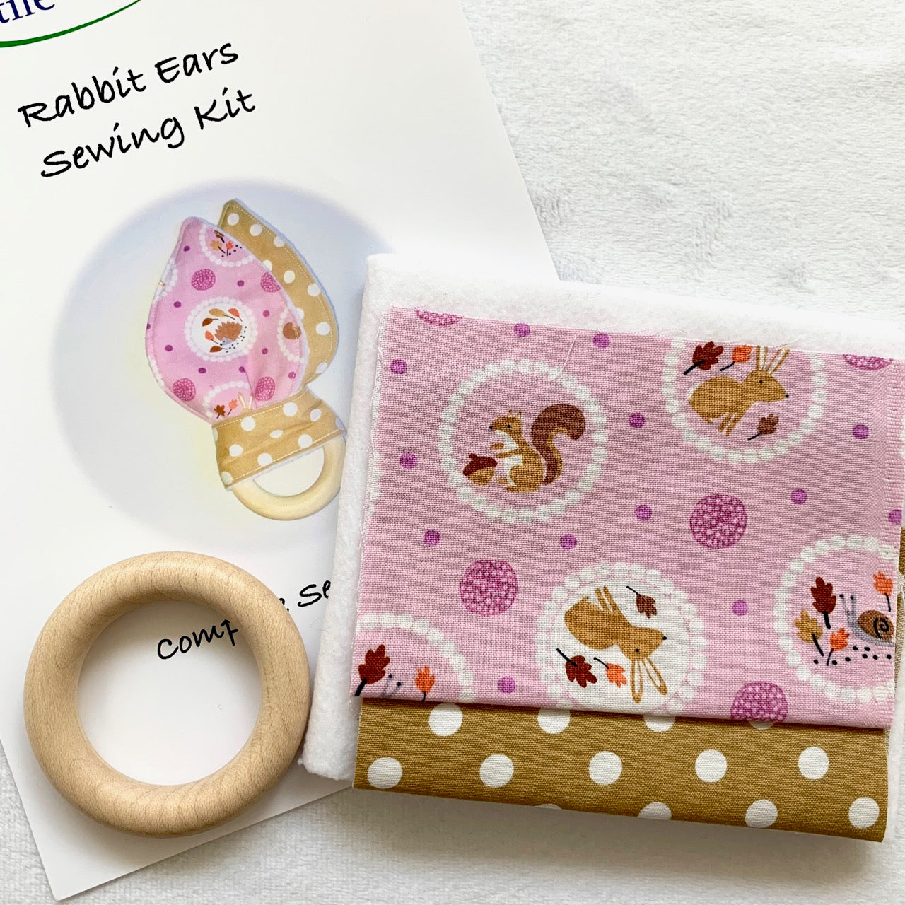 Wooden Rabbit Ears Sewing Kit