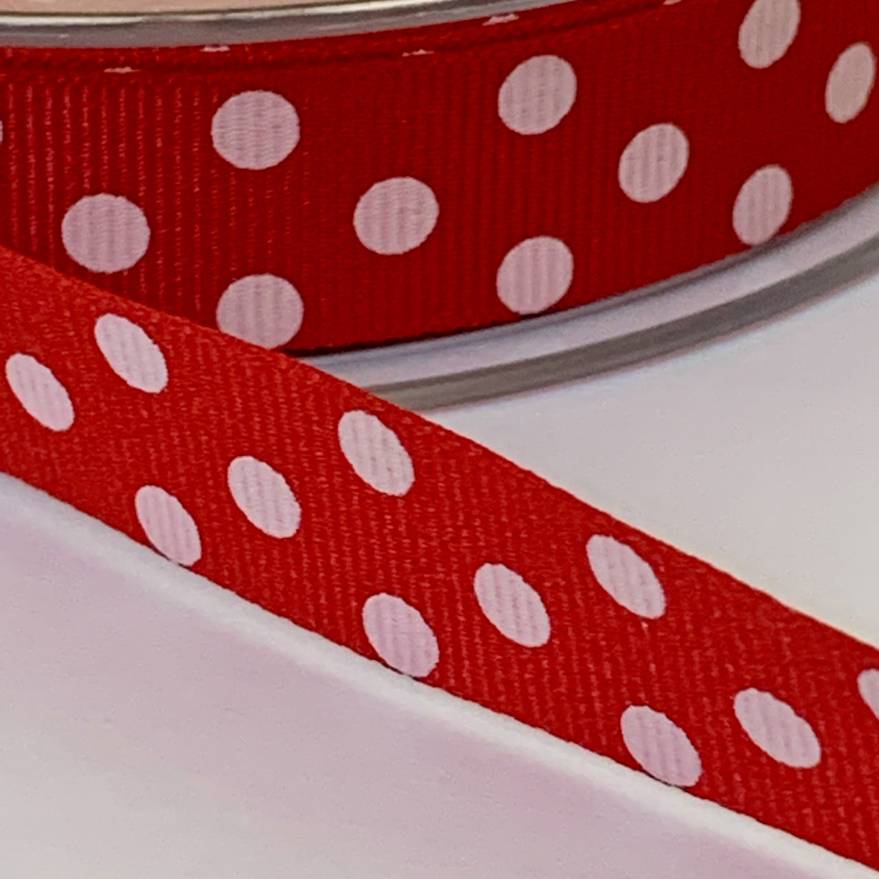 15mm wide Berisfords Grosgrain Polka Dot Ribbon EN71, REACH & Annex II Compliant