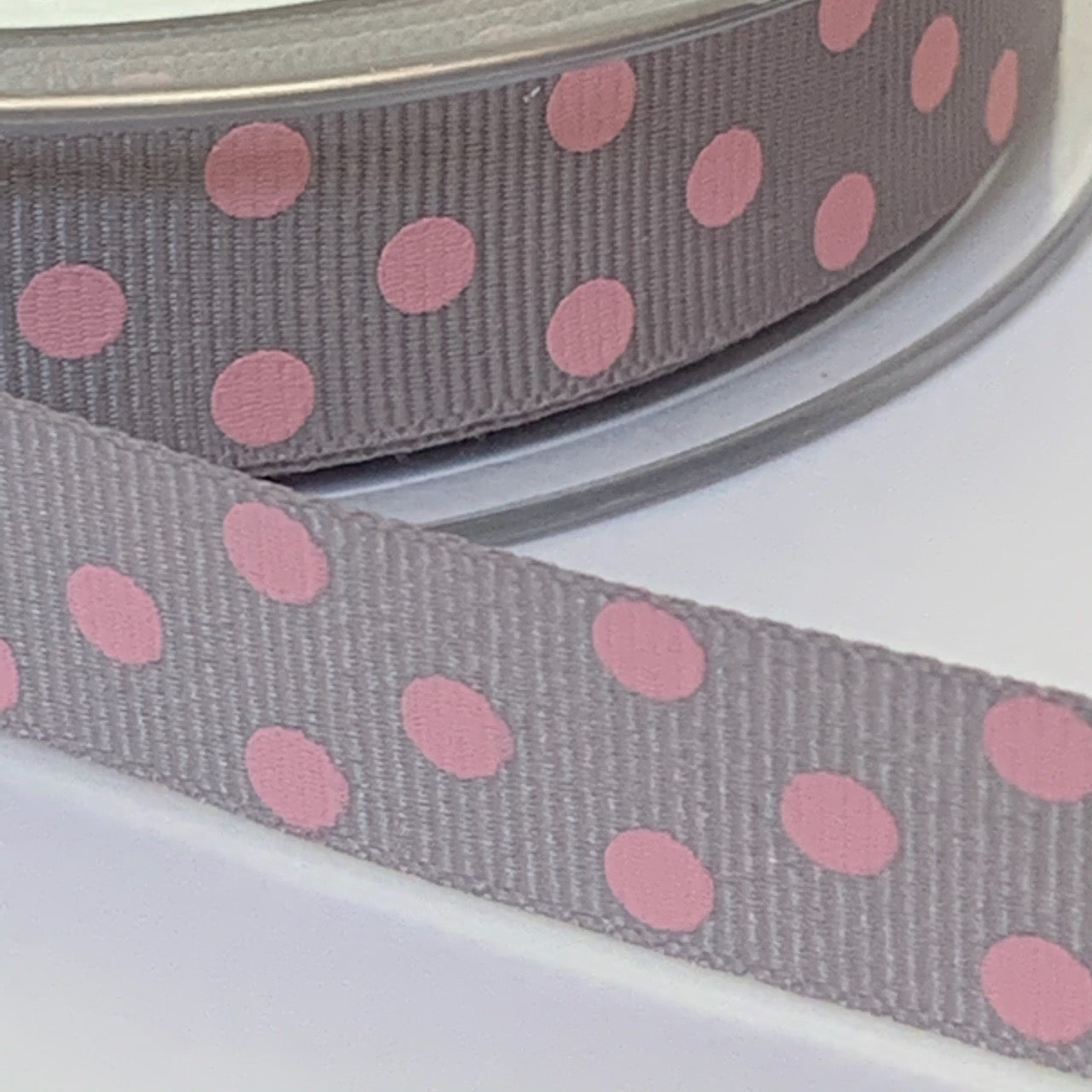 15mm wide Berisfords Grosgrain Polka Dot Ribbon EN71, REACH & Annex II Compliant