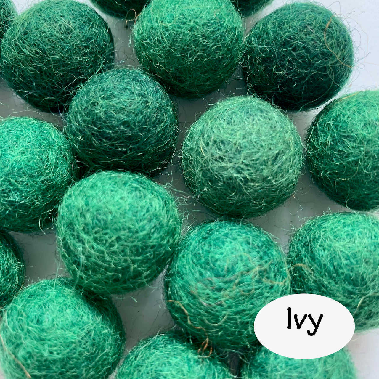 2cm Felt Ball