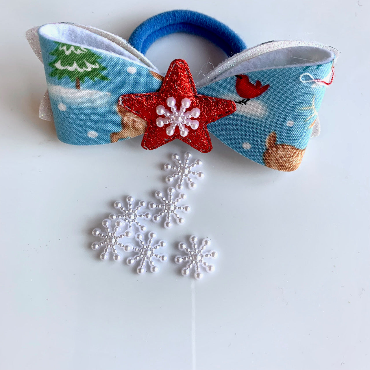 Snowflake flatback Bow Bling