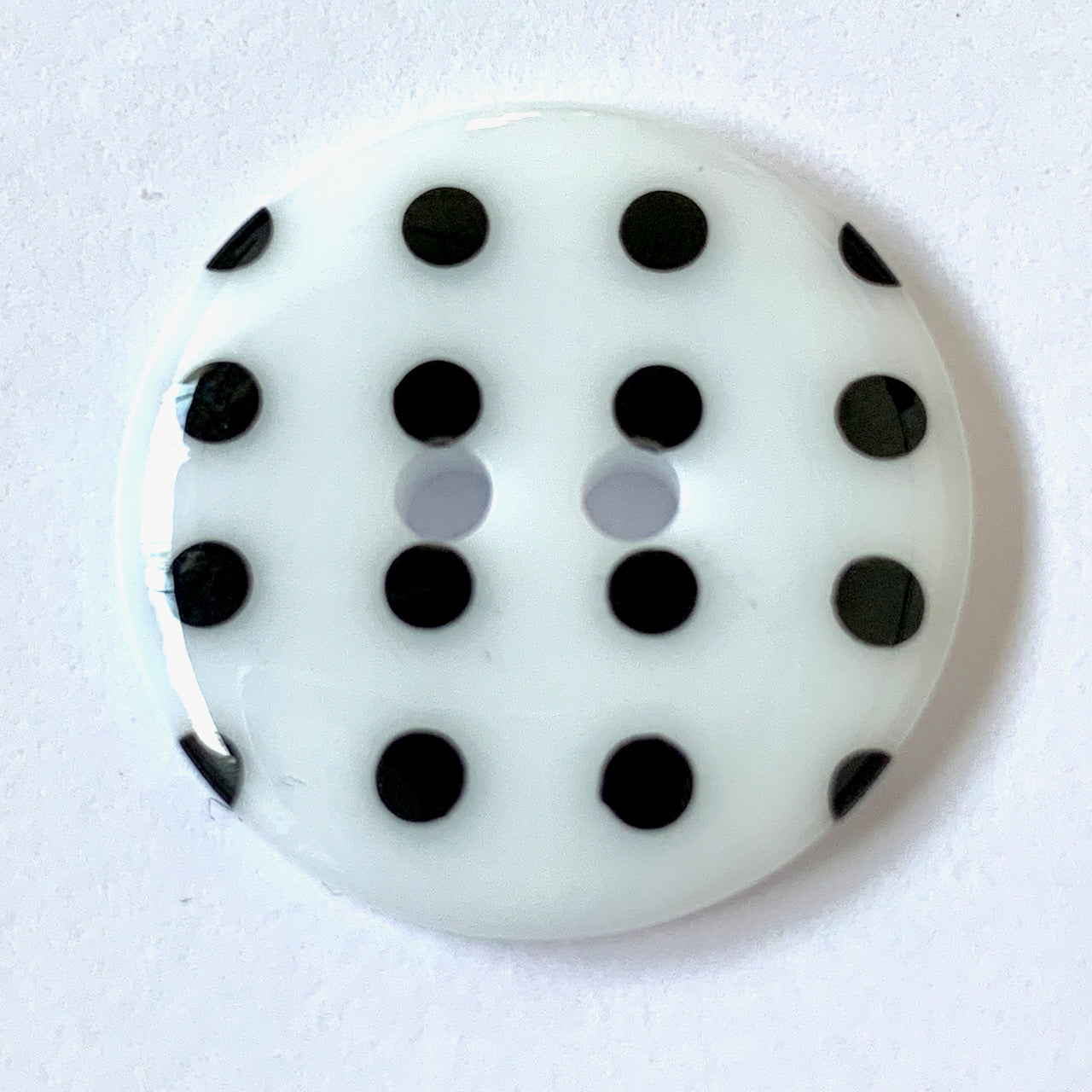 15mm Fine Style Polka Dot Buttons