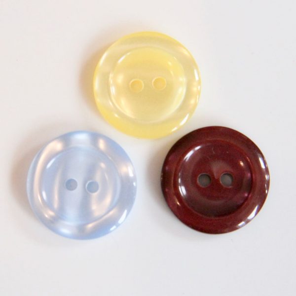 Fine Style Pearlescent Two Holed Button - Size 24 15mm 19/32 inch
