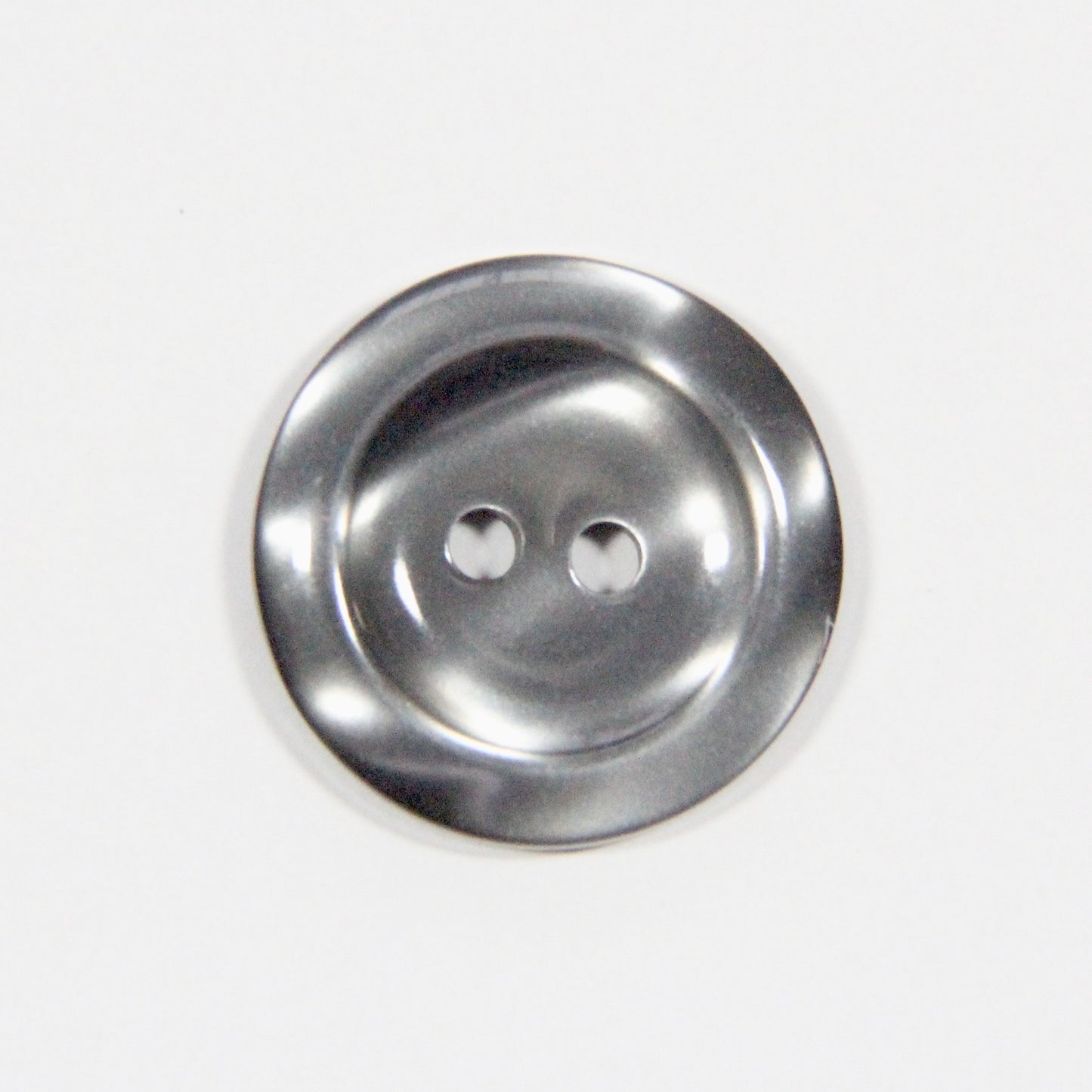 Fine Style Pearlescent Two Holed Button - Size 24 15mm 19/32 inch