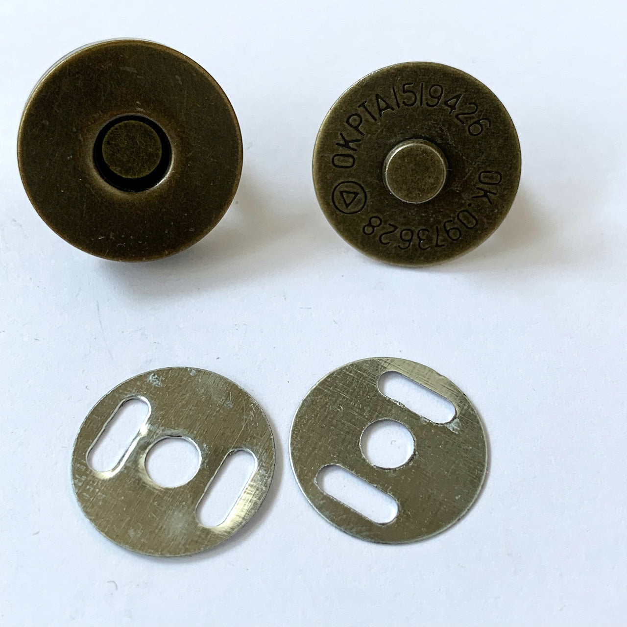 Magnetic Bag Fasteners