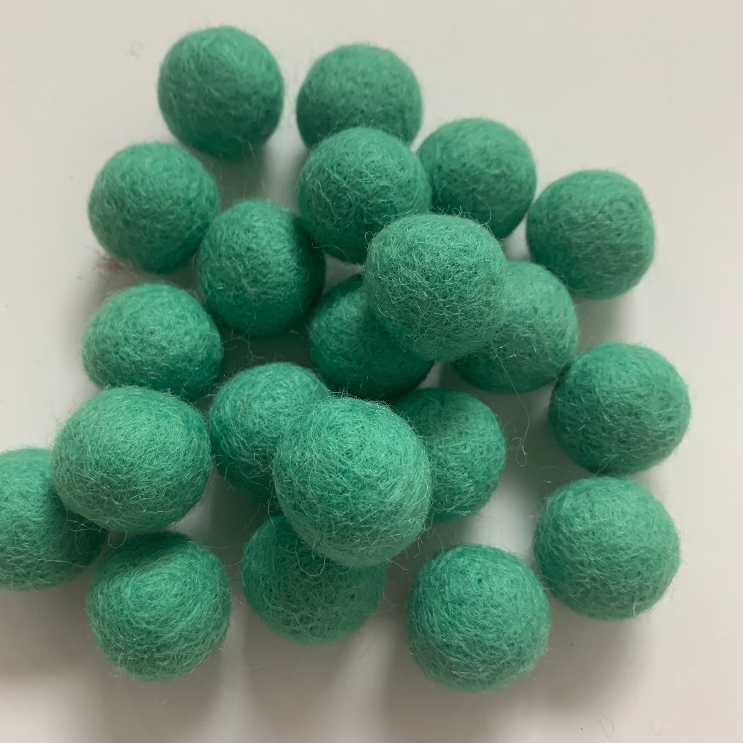 2cm Felt Ball