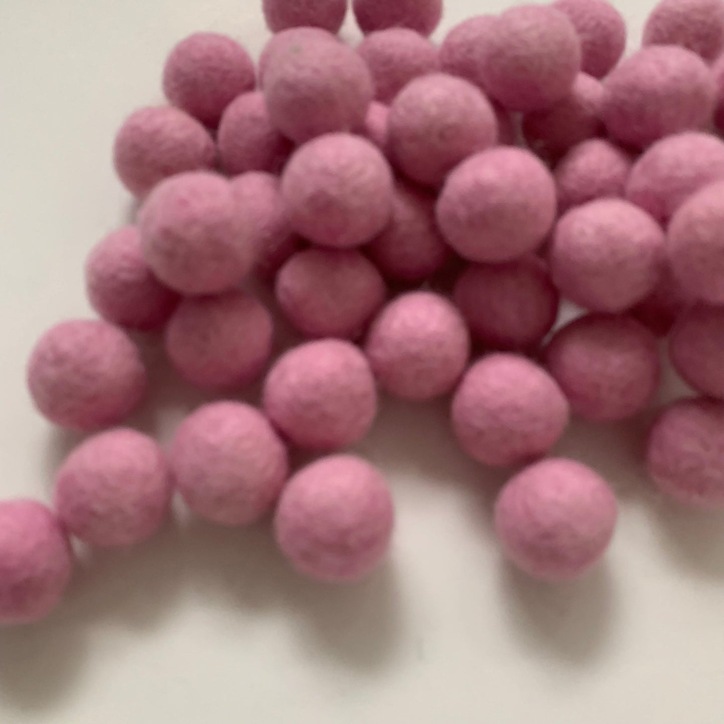 2cm Felt Ball